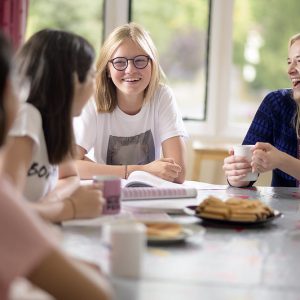 students drinking tea