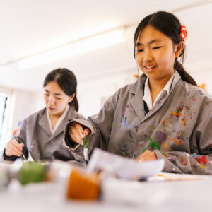 students doing art